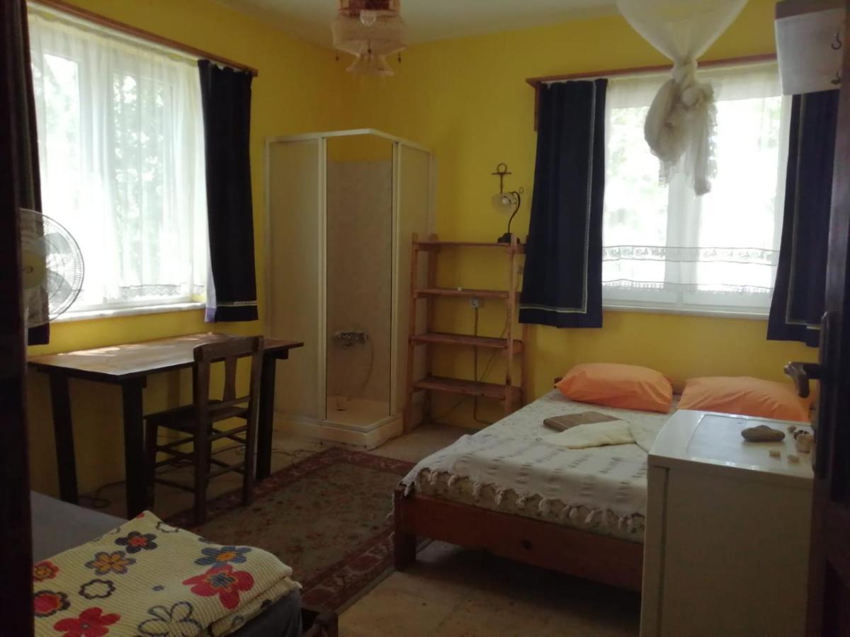 Ecer Pansiyon Kusadası Exterior foto