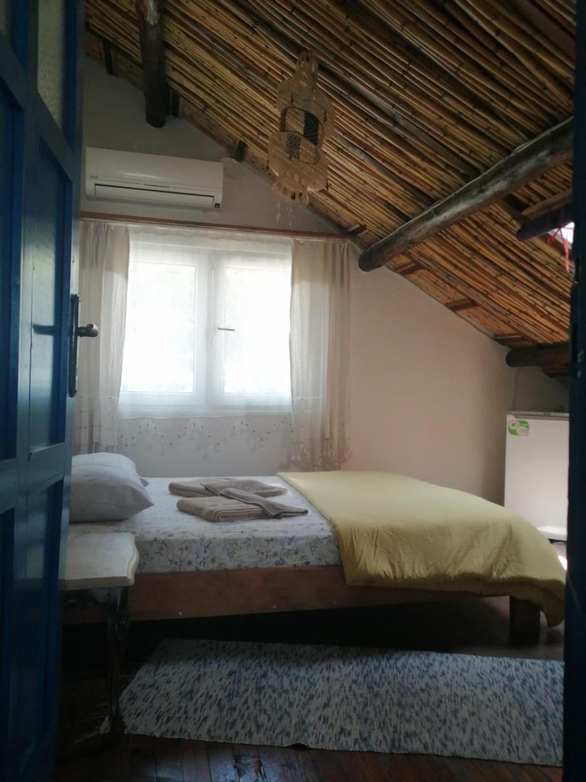 Ecer Pansiyon Kusadası Exterior foto